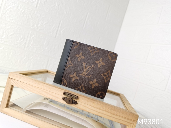 LVコピーウォレット正面デザイン